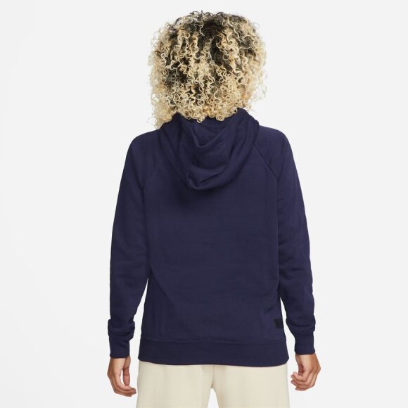 NIKE - NIKE DAME HOODIE CHELSEA FC SPORTSWEAR ESSENTIAL HOODIE