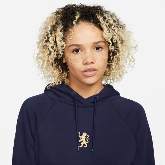 NIKE - NIKE DAME HOODIE CHELSEA FC SPORTSWEAR ESSENTIAL HOODIE