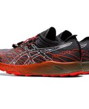 ASICS - ASICS HERRE LØBESKO FUJISPEED BLACK/CHERRY 