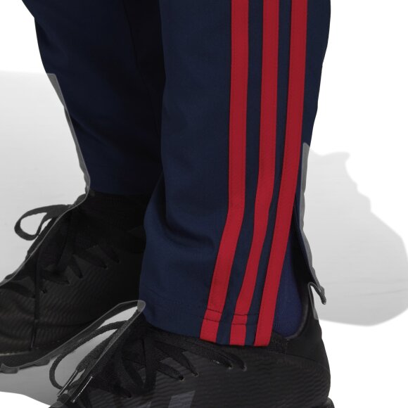 ADIDAS  - ADIDAS HERREBUKSER M ARSENAL FC PRE PANT 