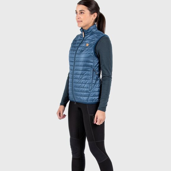 FJALLRAVEN - FJALLRAVEN W ABISKO PADDED VEST DAME VEST