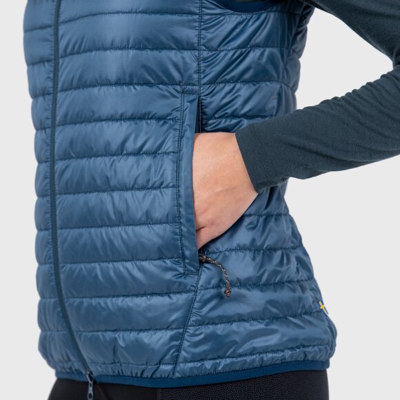 FJALLRAVEN - FJALLRAVEN W ABISKO PADDED VEST DAME VEST