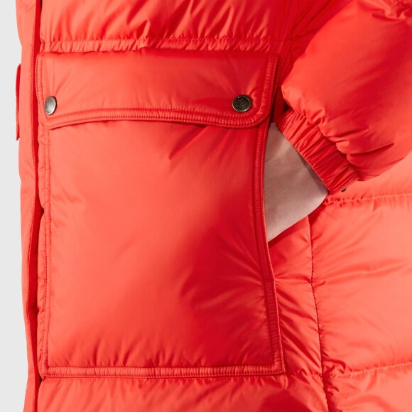 FJALLRAVEN - FJALLRAVEN DAME DUNJAKKE W EXPEDITION LONG DOWN PARKA TRUE RED