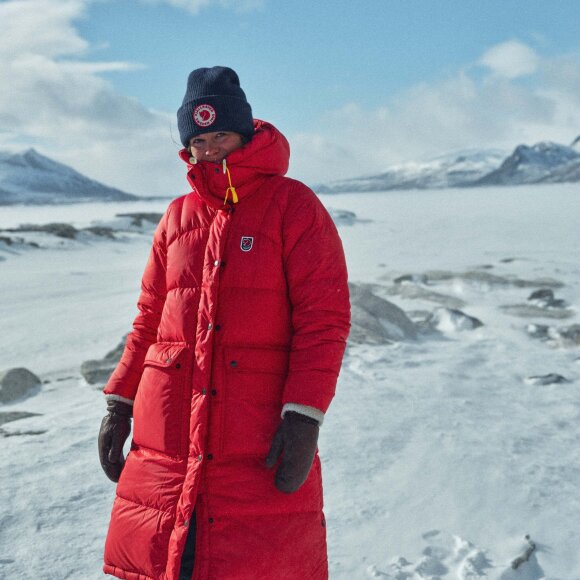 FJALLRAVEN - FJALLRAVEN DAME DUNJAKKE W EXPEDITION LONG DOWN PARKA TRUE RED