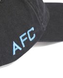 ADIDAS  - ADIDAS ARSENAL FC DAD CAP I UDEBANEFARVER MED LET BUET SKYGGE