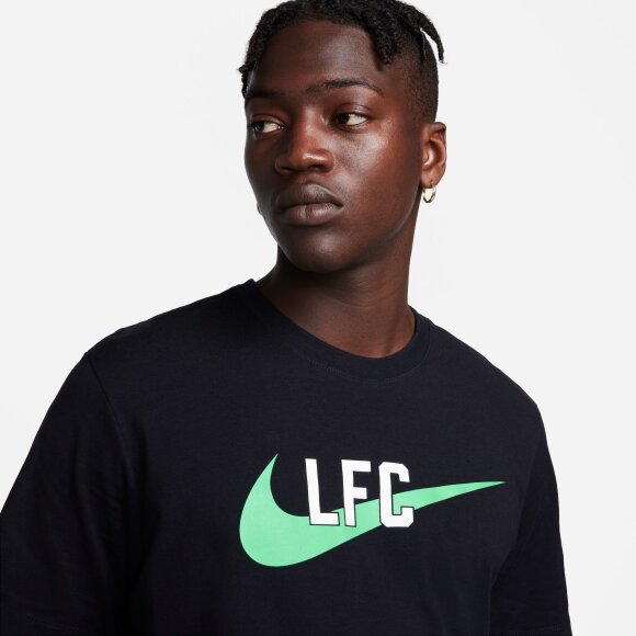 NIKE - NIKE HERRE T-SHIRT M LIVERPOOL FC SWOOSH TEE