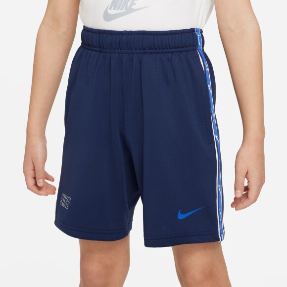 NIKE - B NSW REPEAT SW SHORT