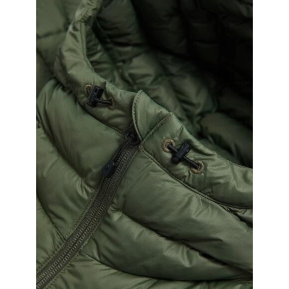 PEAK PERFORMANCE - W FROST DOWN HOOD JKT