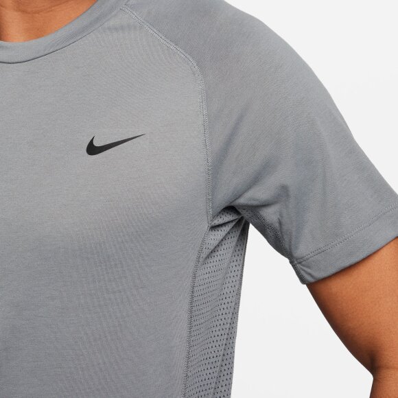 NIKE - M NIKE DF FLEX REP SS TOP