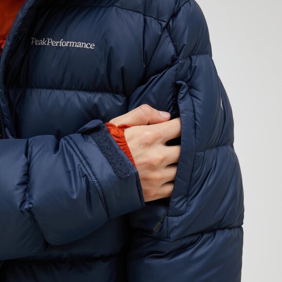 PEAK PERFORMANCE - M FROST DOWN JACKET