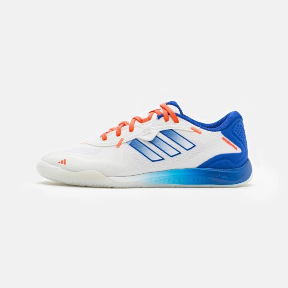 ADIDAS  - U FEVERNOVA COURT